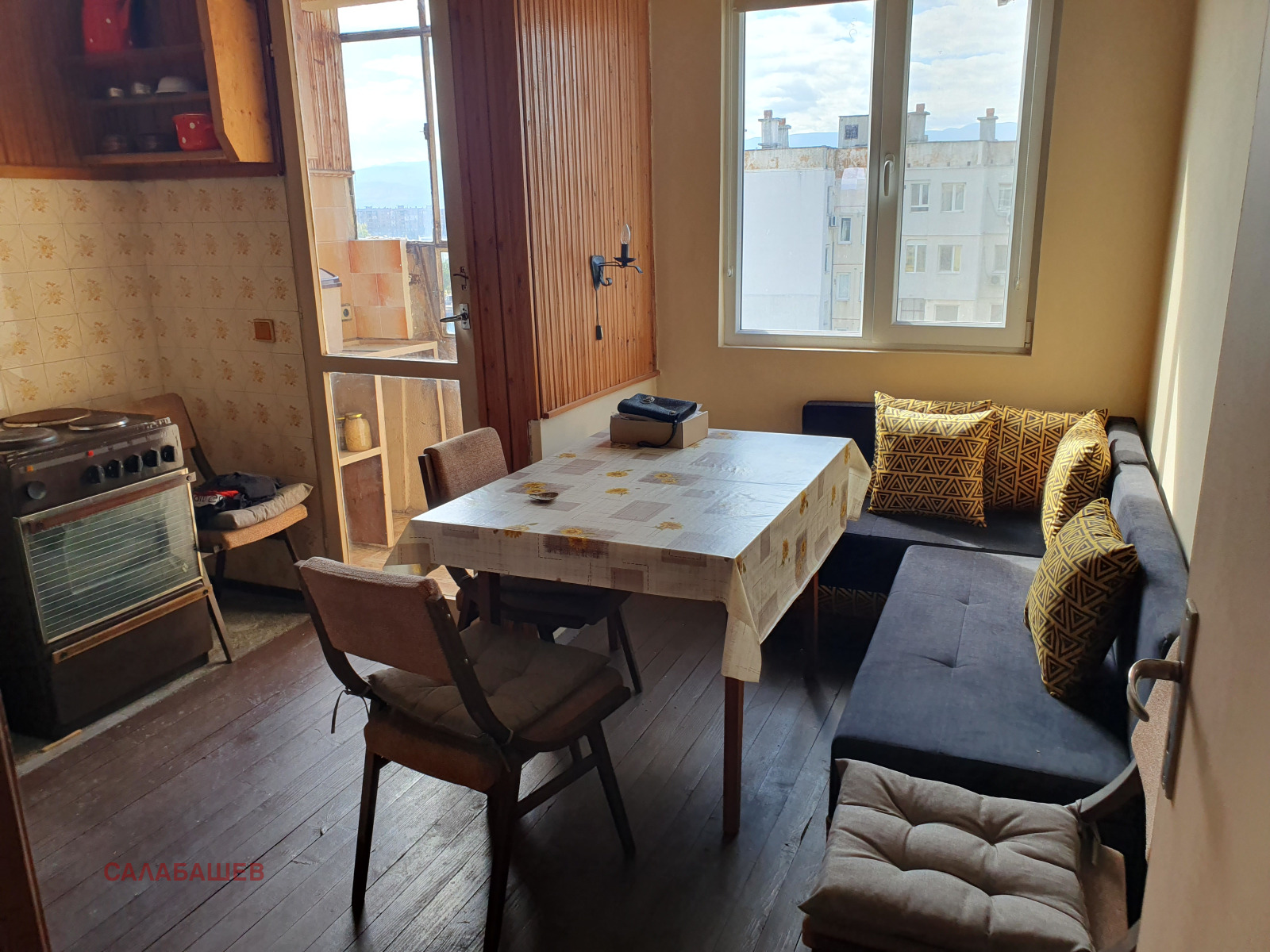 Продава 3-СТАЕН, гр. Пазарджик, Устрем, снимка 10 - Апартаменти - 56010020
