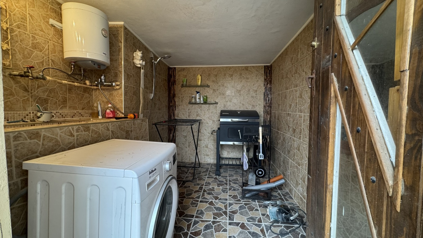 Продава КЪЩА, с. Левски, област Пазарджик, снимка 14 - Къщи - 56530436
