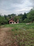 Продава КЪЩА, област Монтана, гр. Вършец • 140000 лв. / 71580.86 € • 21163998 2