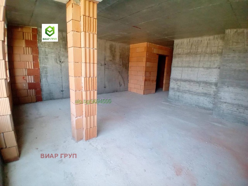 De vânzare  Studio Plovdiv , Hristo Smirnensci , 57 mp | 43266024 - imagine [3]