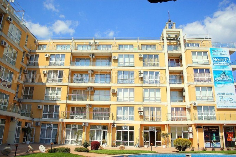 Продава  2-стаен област Бургас , к.к. Слънчев бряг , 80 кв.м | 30780779