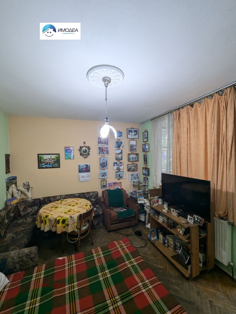 Till salu  2 sovrum region Gabrovo , Trjavna , 71 kvm | 86059648