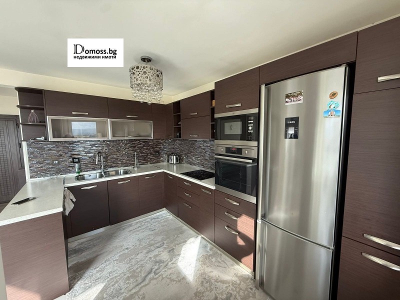 Продава МНОГОСТАЕН, гр. Благоевград, Широк център, снимка 2 - Апартаменти - 52751405