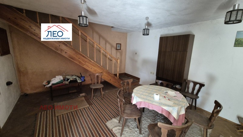 Продава КЪЩА, гр. Севлиево, област Габрово, снимка 3 - Къщи - 52528187