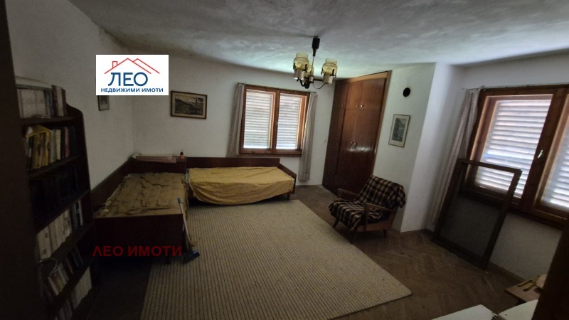 Продава КЪЩА, гр. Севлиево, област Габрово, снимка 11 - Къщи - 52528187