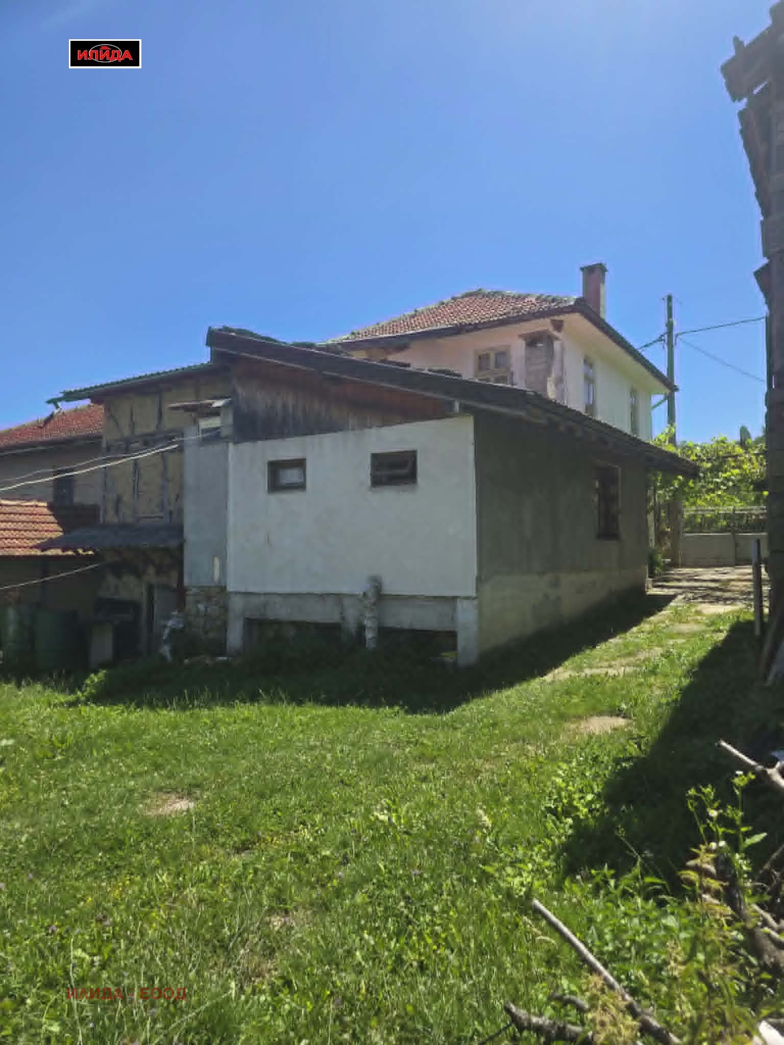 Продава КЪЩА, с. Носеите, област Габрово