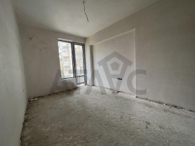 Продажба на тристайни апартаменти в град Пловдив — страница 94 - изображение 12 