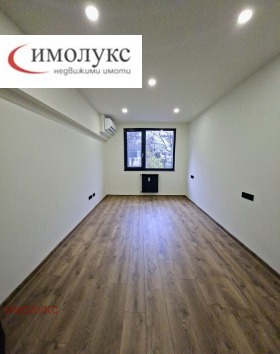 ������� 4-����� | Imot.bg � ����� ������ 8