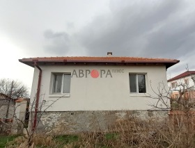 Продажба на имоти в с. Подвис, област Бургас - изображение 1 