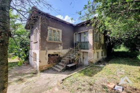 House Slakovtsi, region Pernik 1