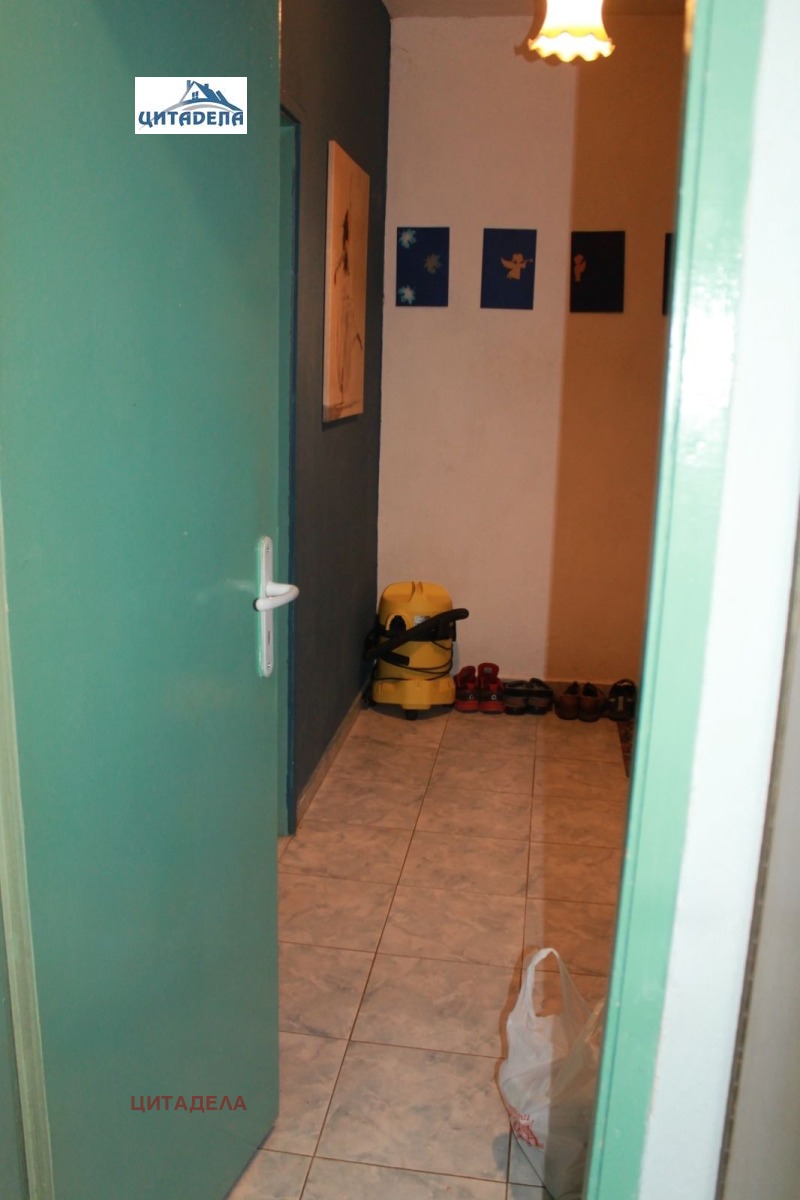 Продава  1-стаен град Стара Загора , Три чучура - север , 35 кв.м | 97240703 - изображение [13]