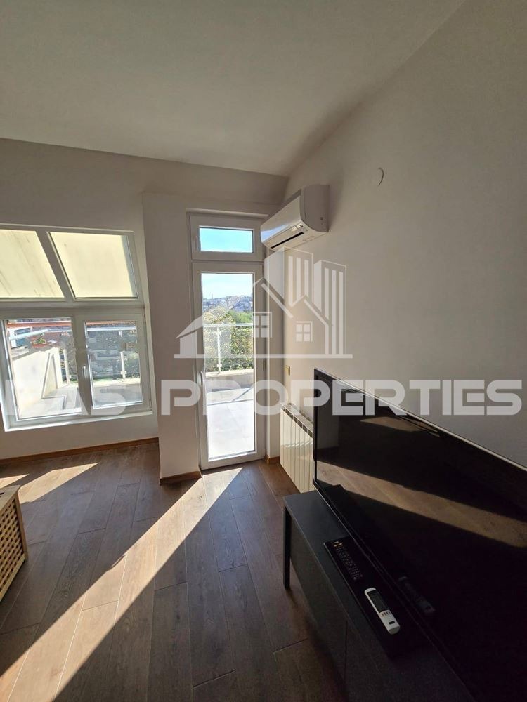 Продава 2-СТАЕН, гр. София, Център, снимка 2 - Апартаменти - 54291763