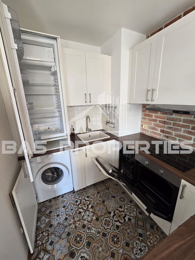 Продава 2-СТАЕН, гр. София, Център, снимка 7 - Апартаменти - 54291763