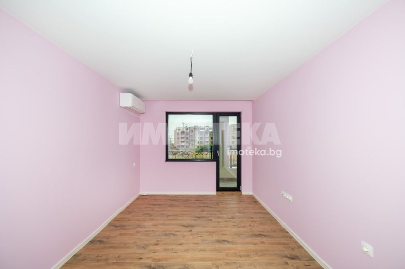 Продава  3-стаен град Пловдив , Остромила , 104 кв.м | 38243348 - изображение [2]