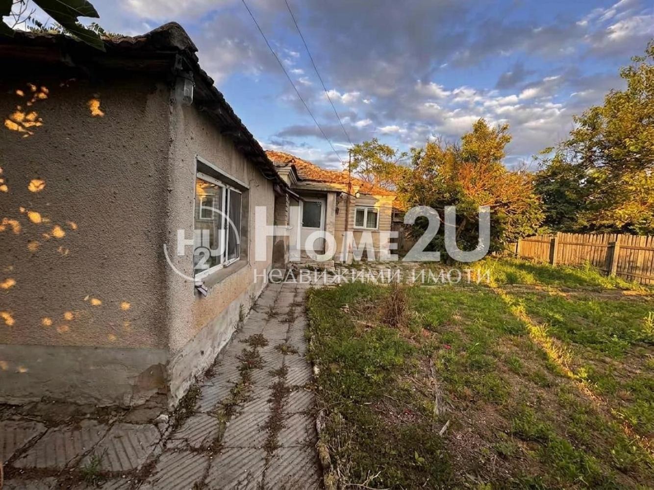 Продава КЪЩА, с. Българево, област Добрич