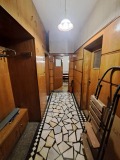 Продава  4-стаен град Плевен , Идеален център , 108 кв.м | 76004241 - изображение [8]