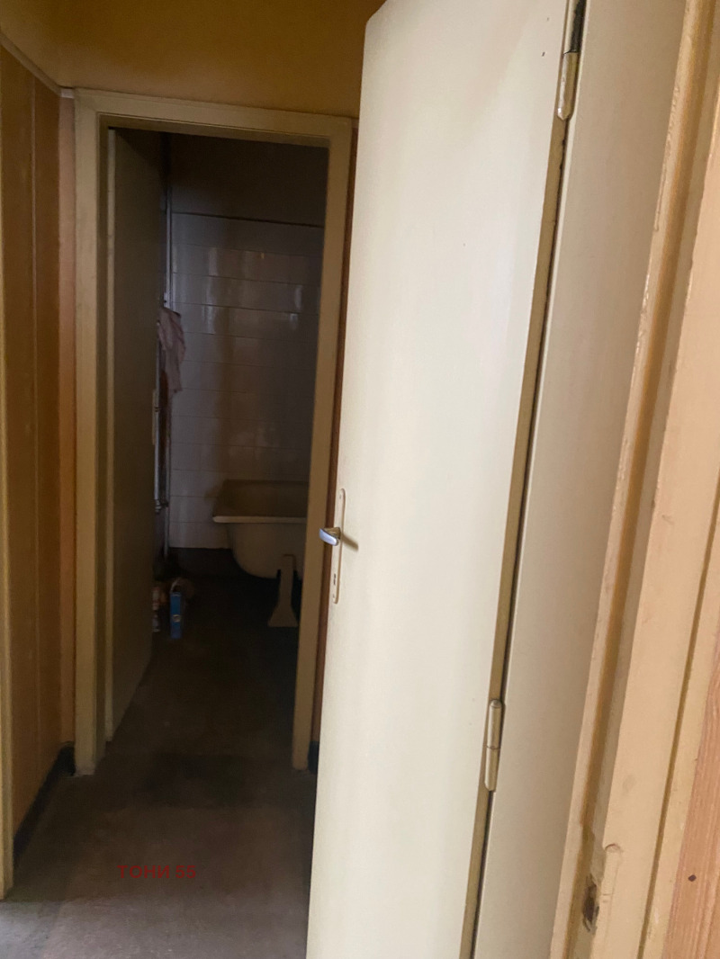 Продава 3-СТАЕН, гр. Русе, Централен южен район, снимка 6 - Апартаменти - 52198781