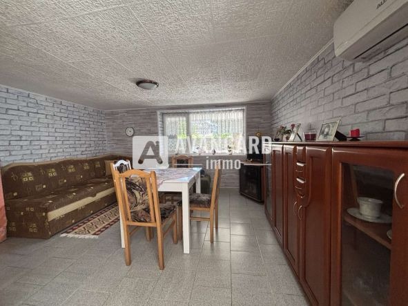 For Sale  House Floor Varna , Galata , 162 sq.m | 92823590