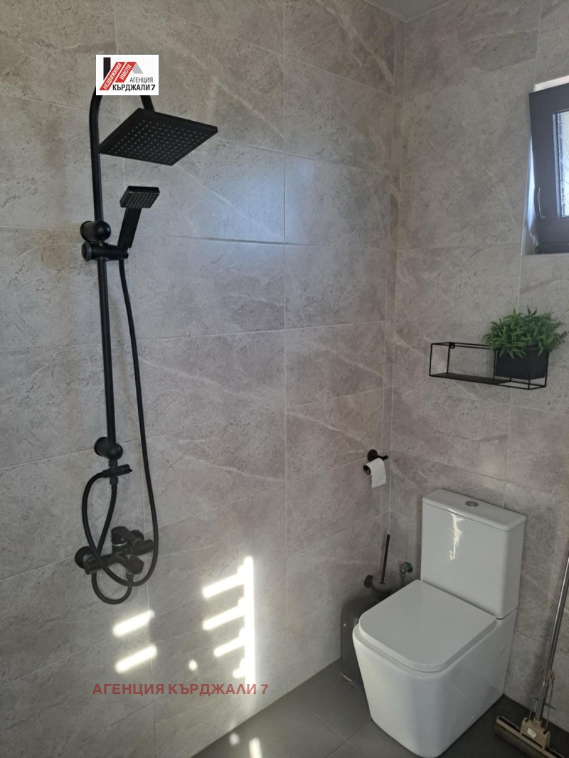 En venta  Casa Kardzhali , Veselchane , 194 metros cuadrados | 98545145 - imagen [8]