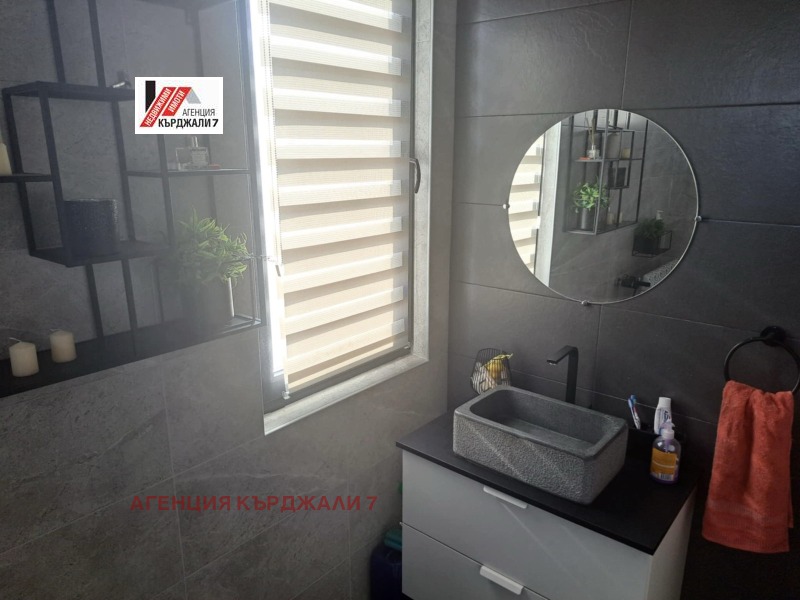 En venta  Casa Kardzhali , Veselchane , 194 metros cuadrados | 98545145 - imagen [7]