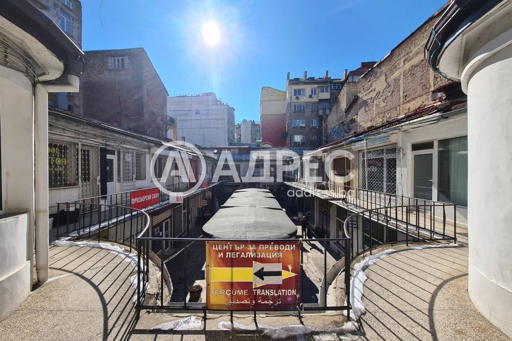 Продава МНОГОСТАЕН, гр. София, Център, снимка 14 - Апартаменти - 55526512