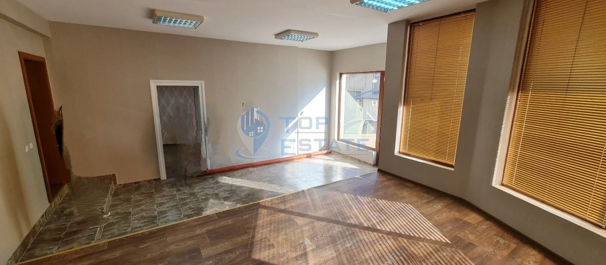 Продава МАГАЗИН, гр. Горна Оряховица, област Велико Търново