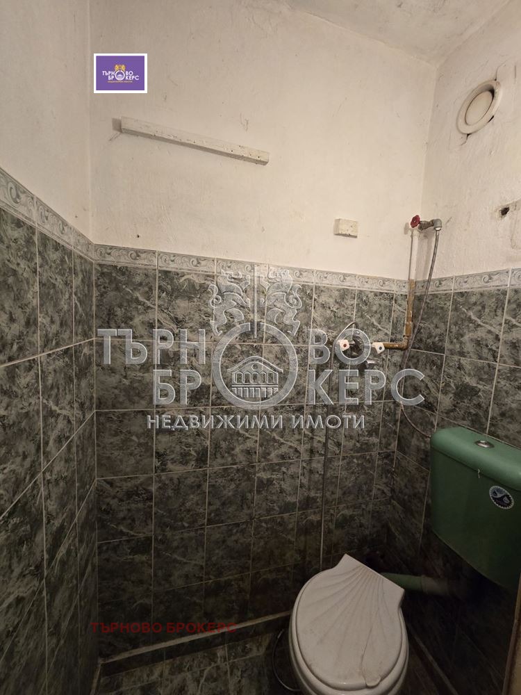 Продава 2-СТАЕН, гр. Велико Търново, Център, снимка 10 - Апартаменти - 49397770