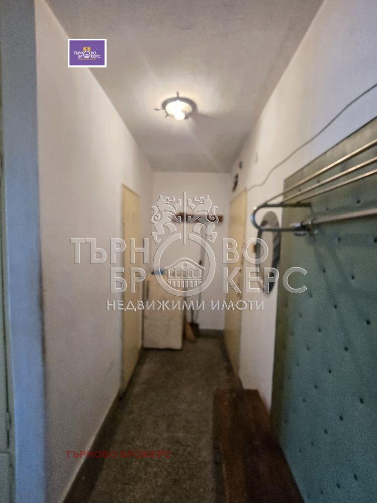 Продава 2-СТАЕН, гр. Велико Търново, Център, снимка 7 - Апартаменти - 49397770