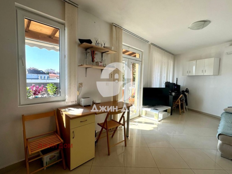En venta  1 dormitorio región Burgas , Sveti Vlas , 73 metros cuadrados | 67342543 - imagen [3]