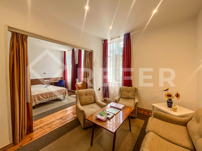 Продается  2 спальни София , Център , 207 кв.м | 42497166