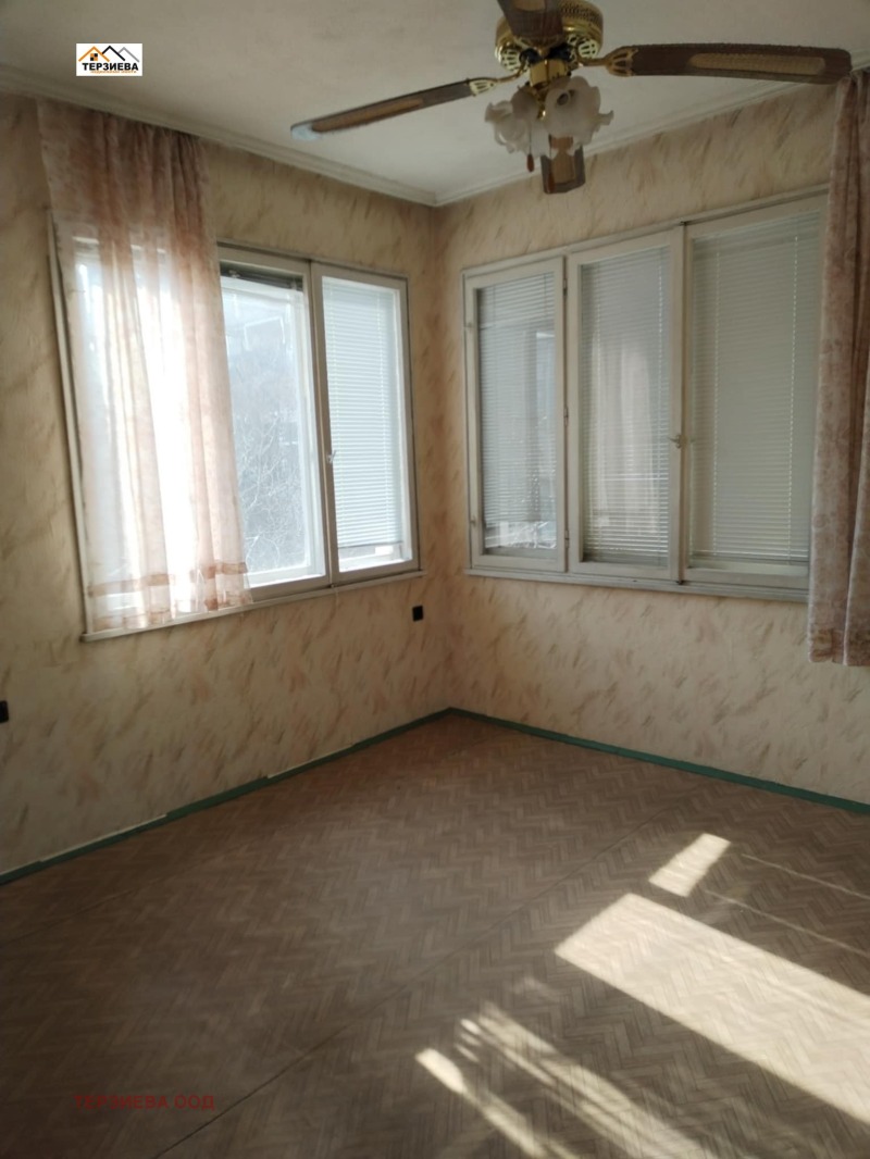 Продава МНОГОСТАЕН, гр. Стара Загора, Аязмото, снимка 4 - Aпартаменти - 49262309