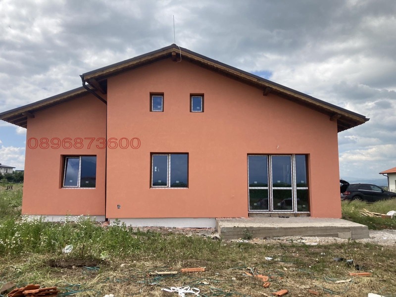 Продава КЪЩА, гр. Божурище, област София област