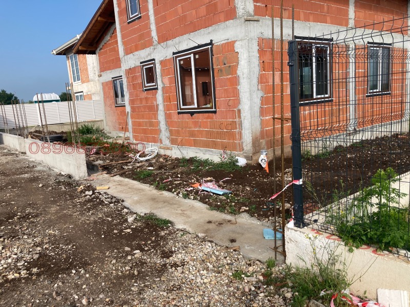 Продава КЪЩА, гр. Божурище, област София област, снимка 17 - Къщи - 52879893