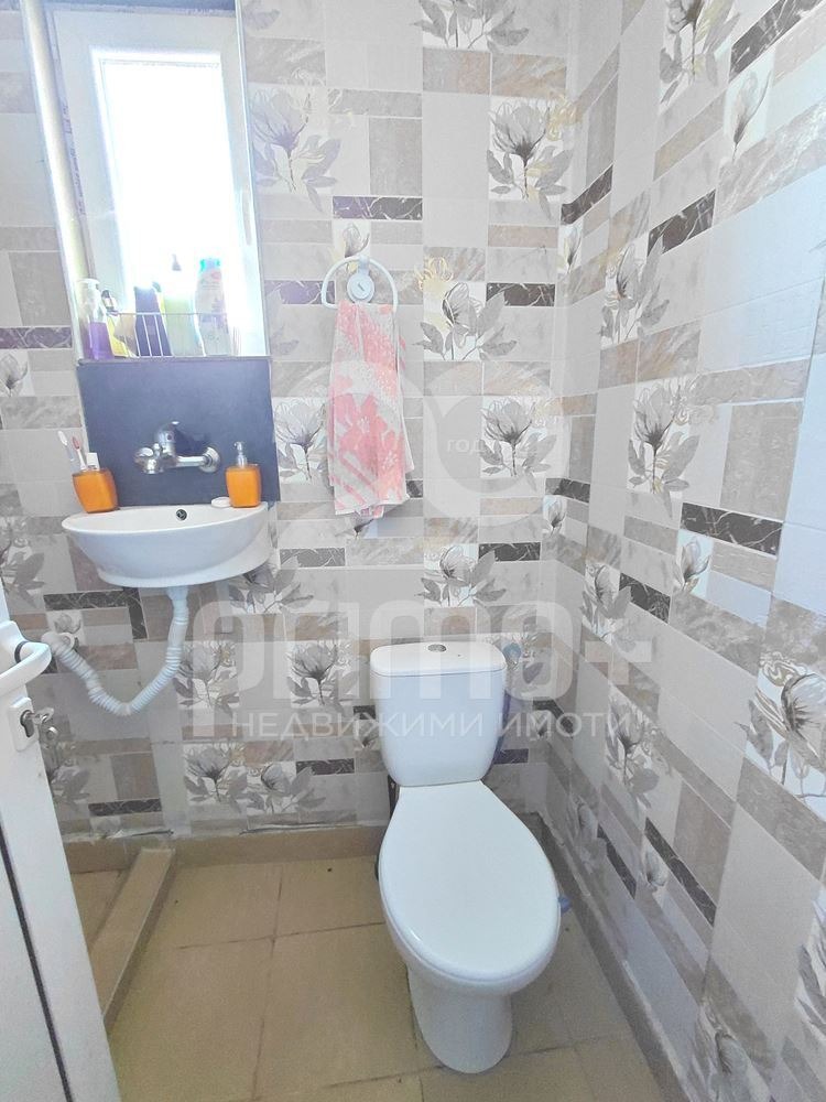Продава КЪЩА, с. Драгичево, област Перник, снимка 9 - Къщи - 54779570