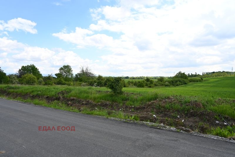 Продава  Парцел област Перник , магистрала Люлин , 24710 кв.м | 85486774 - изображение [3]