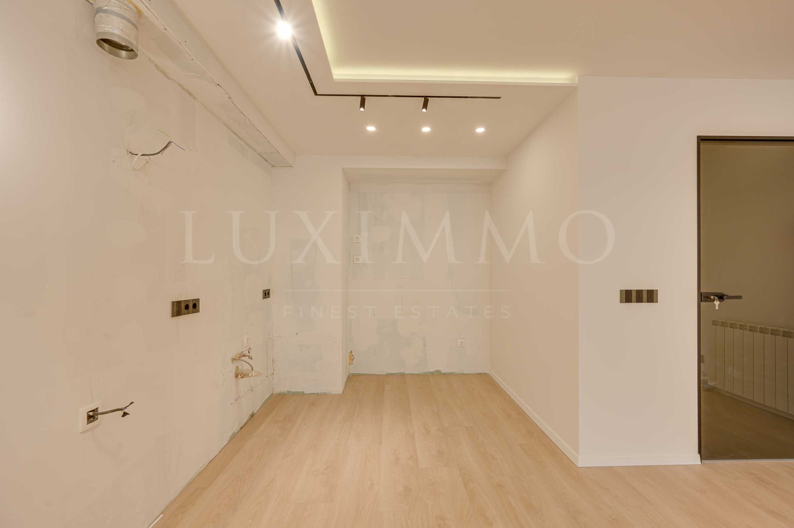 Продава МНОГОСТАЕН, гр. София, Манастирски ливади, снимка 5 - Апартаменти - 54961008