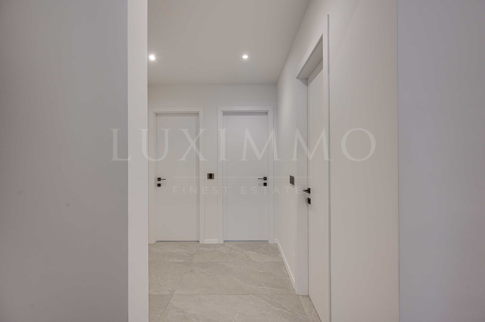 Продава МНОГОСТАЕН, гр. София, Манастирски ливади, снимка 14 - Апартаменти - 54961008