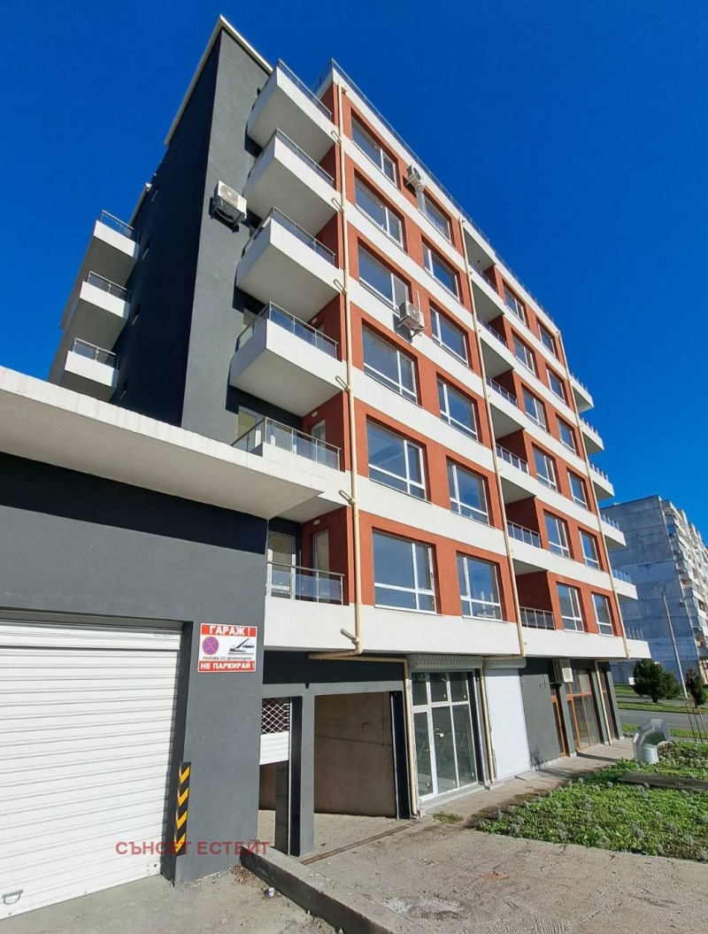 Продава 3-СТАЕН в град Бургас, Меден рудник - зона В - 99 кв.м / 90 000 € » 176 024.70 лв., СЪНСЕТ ЕСТЕЙТ