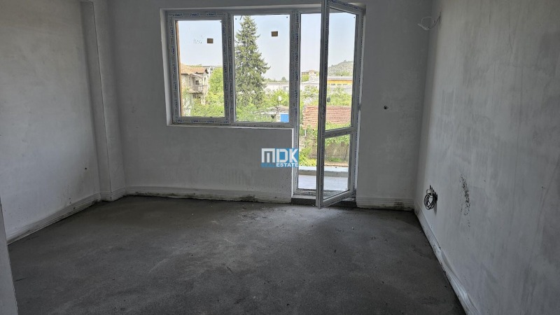 For Sale  1 bedroom Plovdiv , Komatevski vazel , 52 sq.m | 47091938 - image [2]