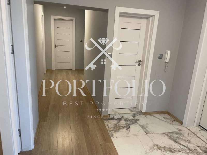 Продава МНОГОСТАЕН, гр. Бургас, Възраждане, снимка 4 - Апартаменти - 52623083