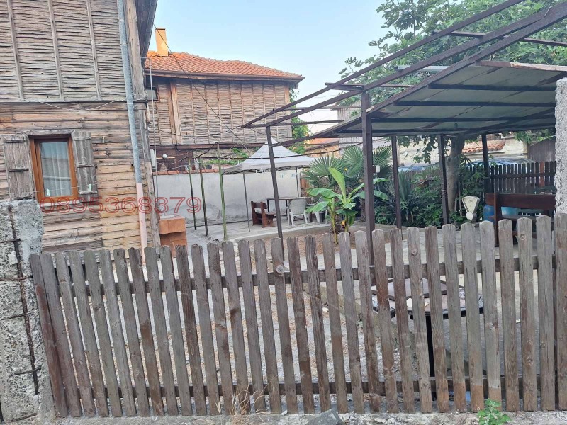Продава ЕТАЖ ОТ КЪЩА, гр. Поморие, област Бургас, снимка 2 - Етаж от къща - 53501515