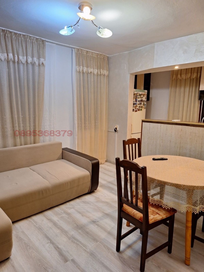 Продава ЕТАЖ ОТ КЪЩА, гр. Поморие, област Бургас, снимка 9 - Етаж от къща - 53501515