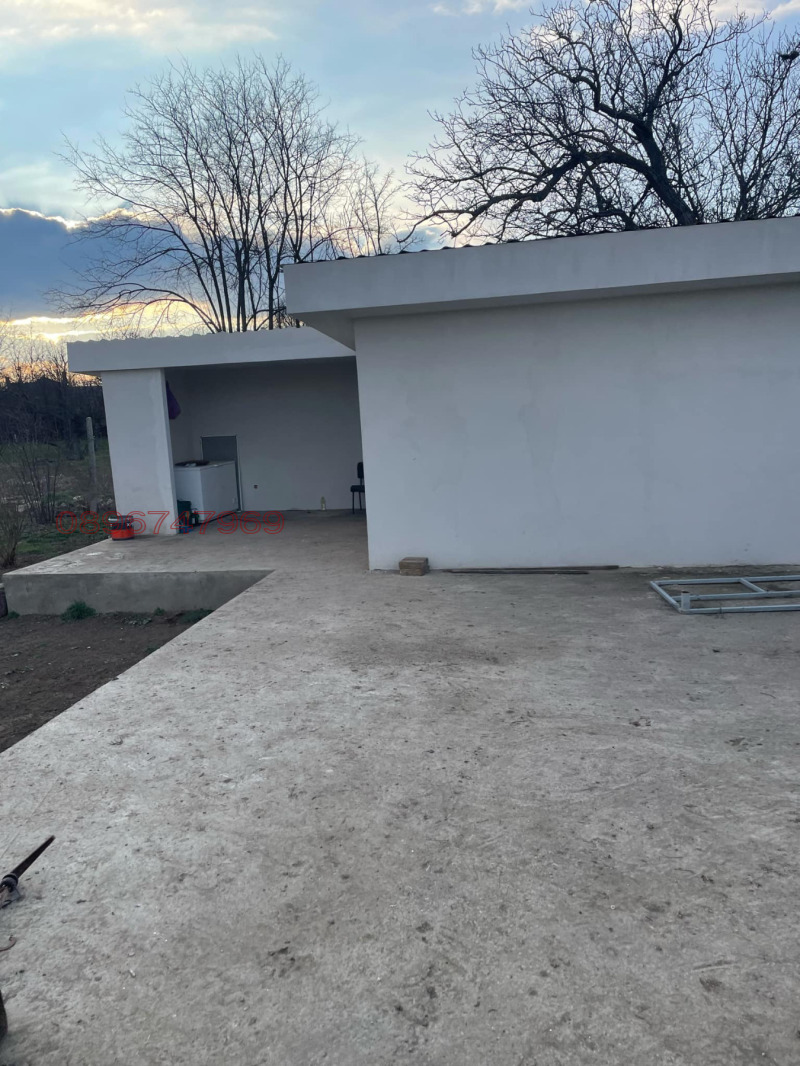 Продава КЪЩА, гр. Суворово, област Варна, снимка 2 - Къщи - 53211134