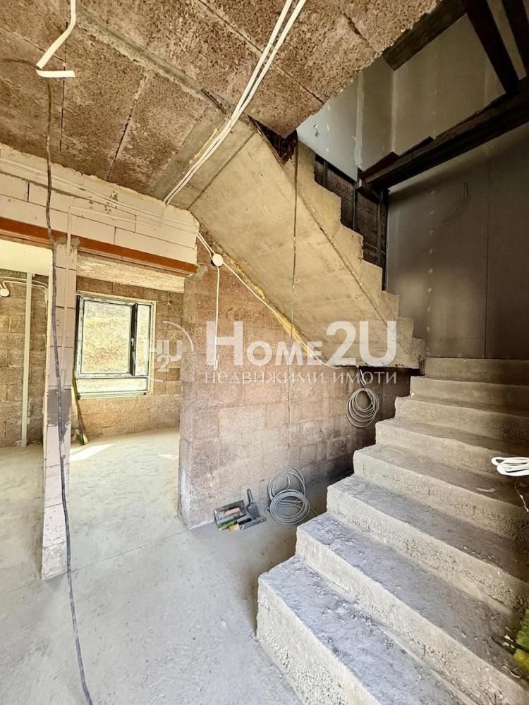 Продава КЪЩА, гр. София, гр. Банкя, снимка 2 - Къщи - 55216841