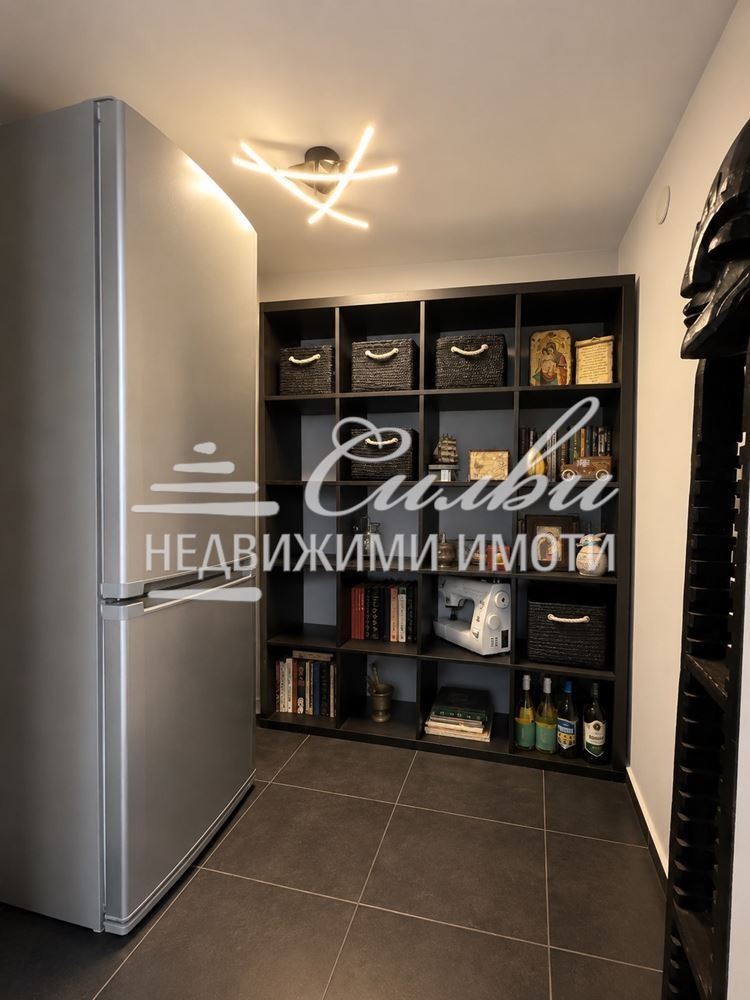 Продава КЪЩА, гр. Шумен, Басейна, снимка 10 - Къщи - 55752760