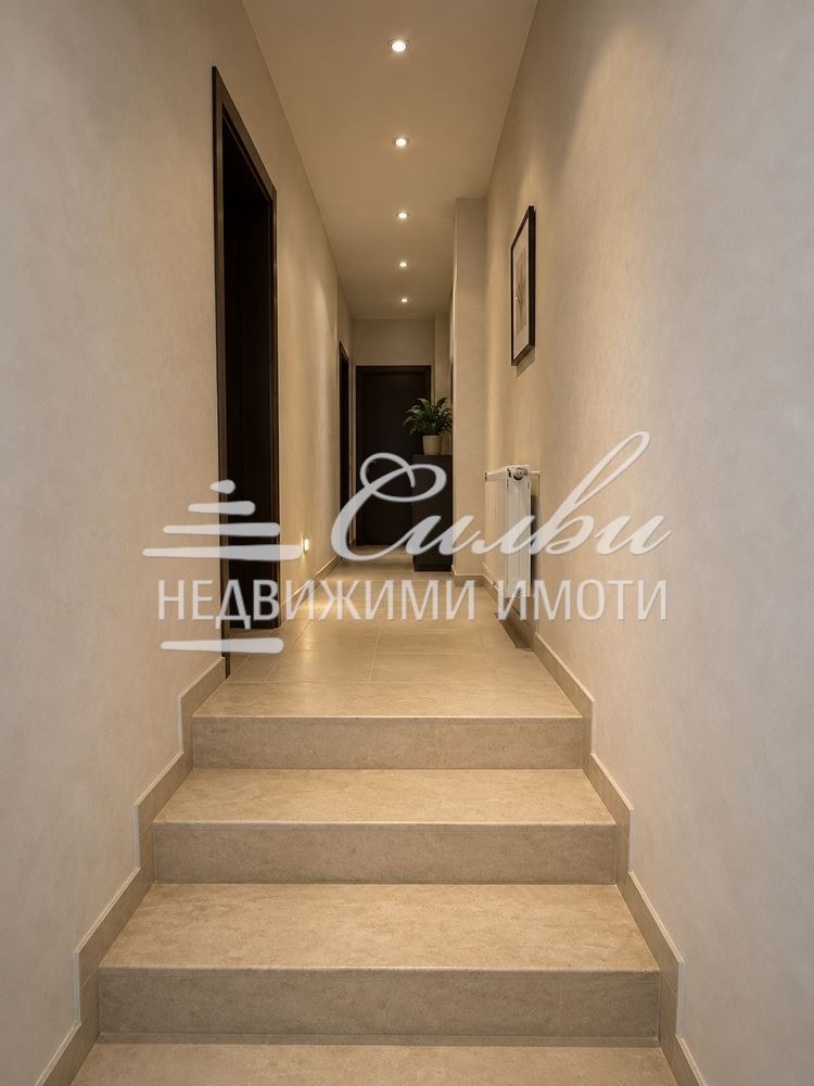 Продава КЪЩА, гр. Шумен, Басейна, снимка 15 - Къщи - 55752760