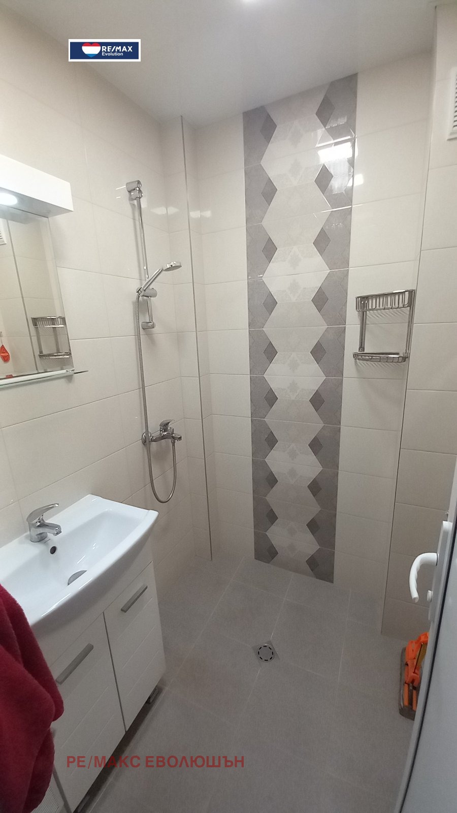Продава 2-СТАЕН, гр. Разград, Възраждане, снимка 6 - Апартаменти - 54514082