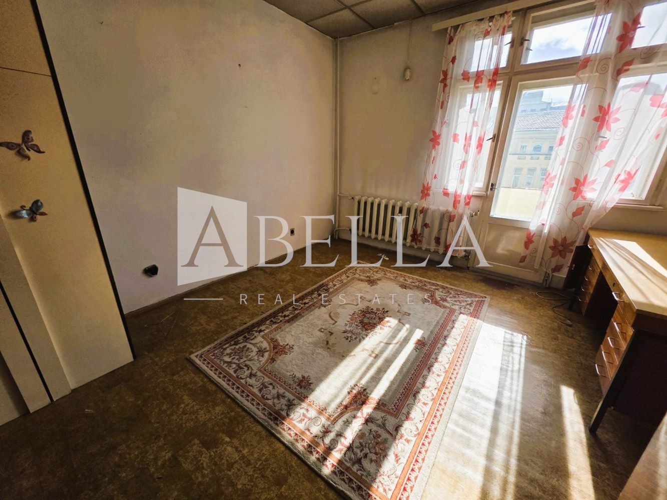 Продава 3-СТАЕН, гр. София, Център, снимка 5 - Апартаменти - 52287803