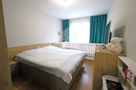2-стаен град София, Изгрев 9