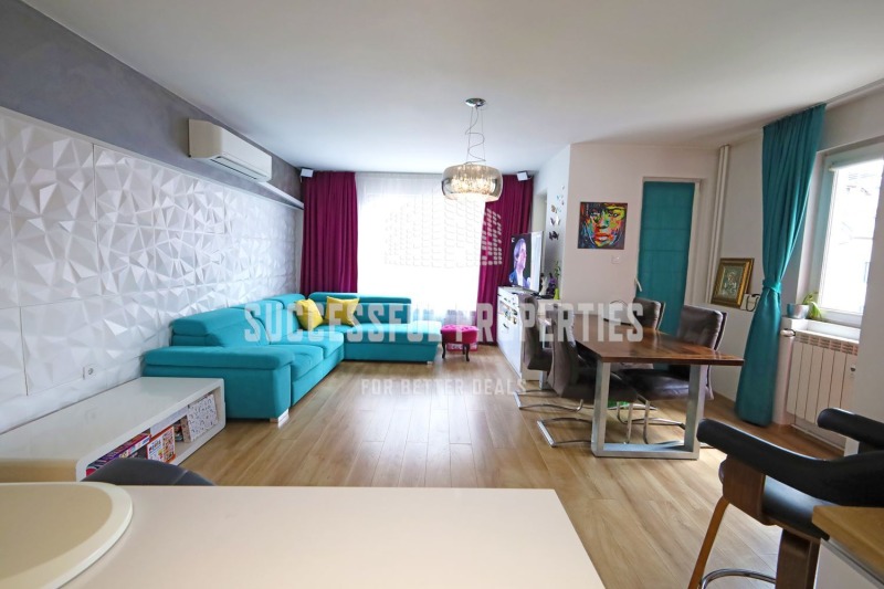 Till salu  1 sovrum Sofia , Izgrev , 82 kvm | 43022969 - bild [2]